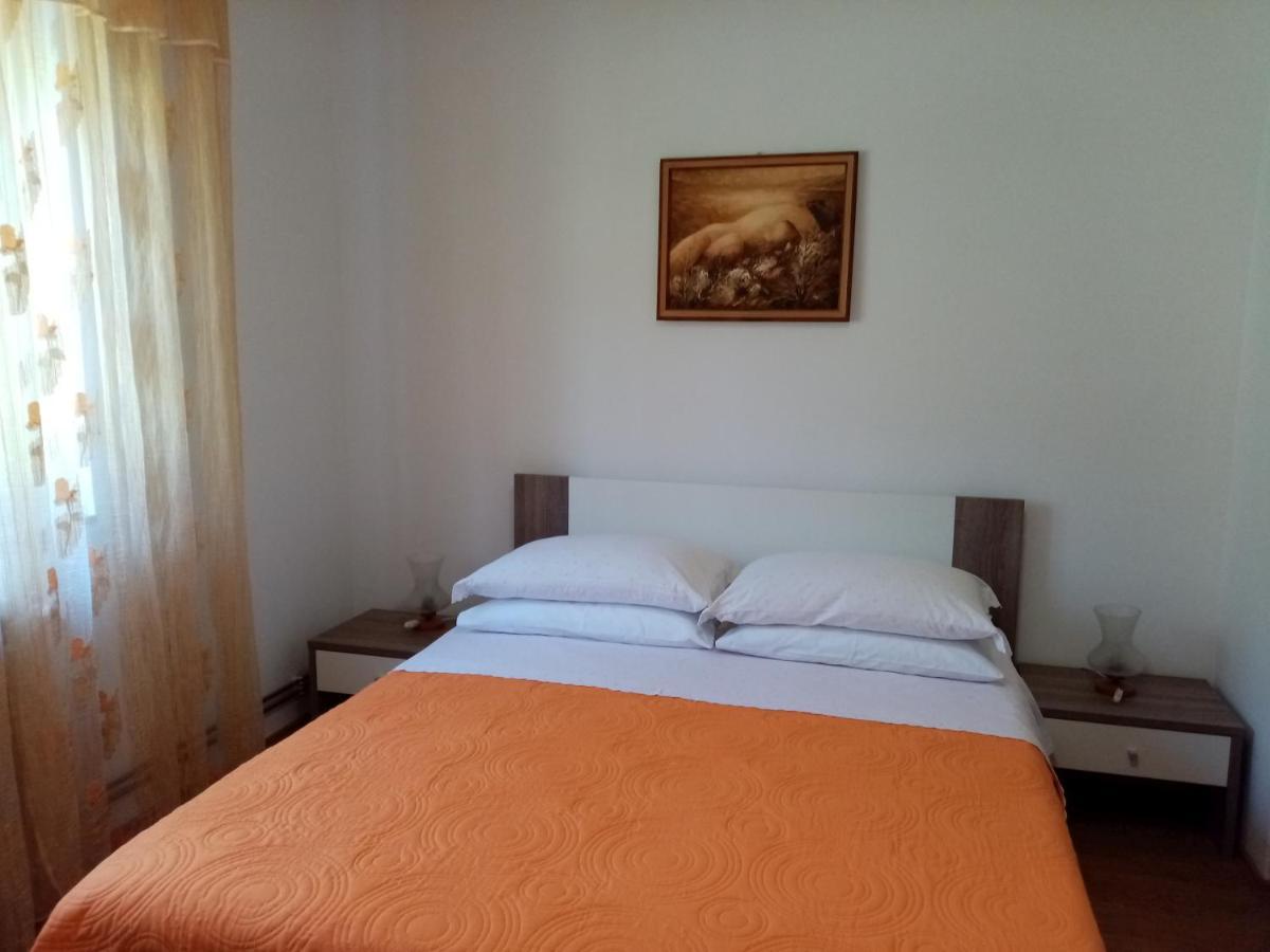 Apartman Violeta Lovran Exterior foto